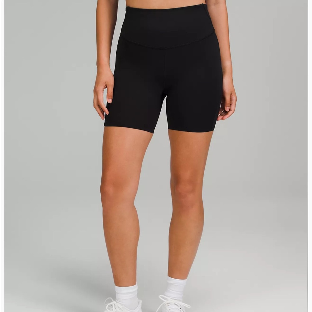 ISO 6” inseam base pace shorts!!